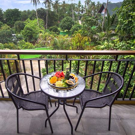 Butterfly Garden Villa Laem Set Beach Екстер'єр фото
